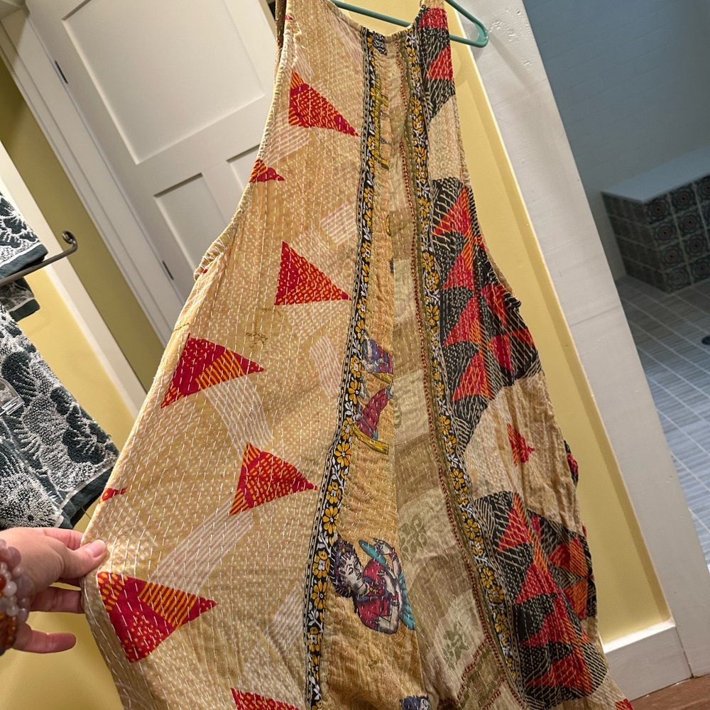 Comfy Kantha Bae cotton Harmony jumpsuit! Neutral w beautiful people! - Picture 6 of 10